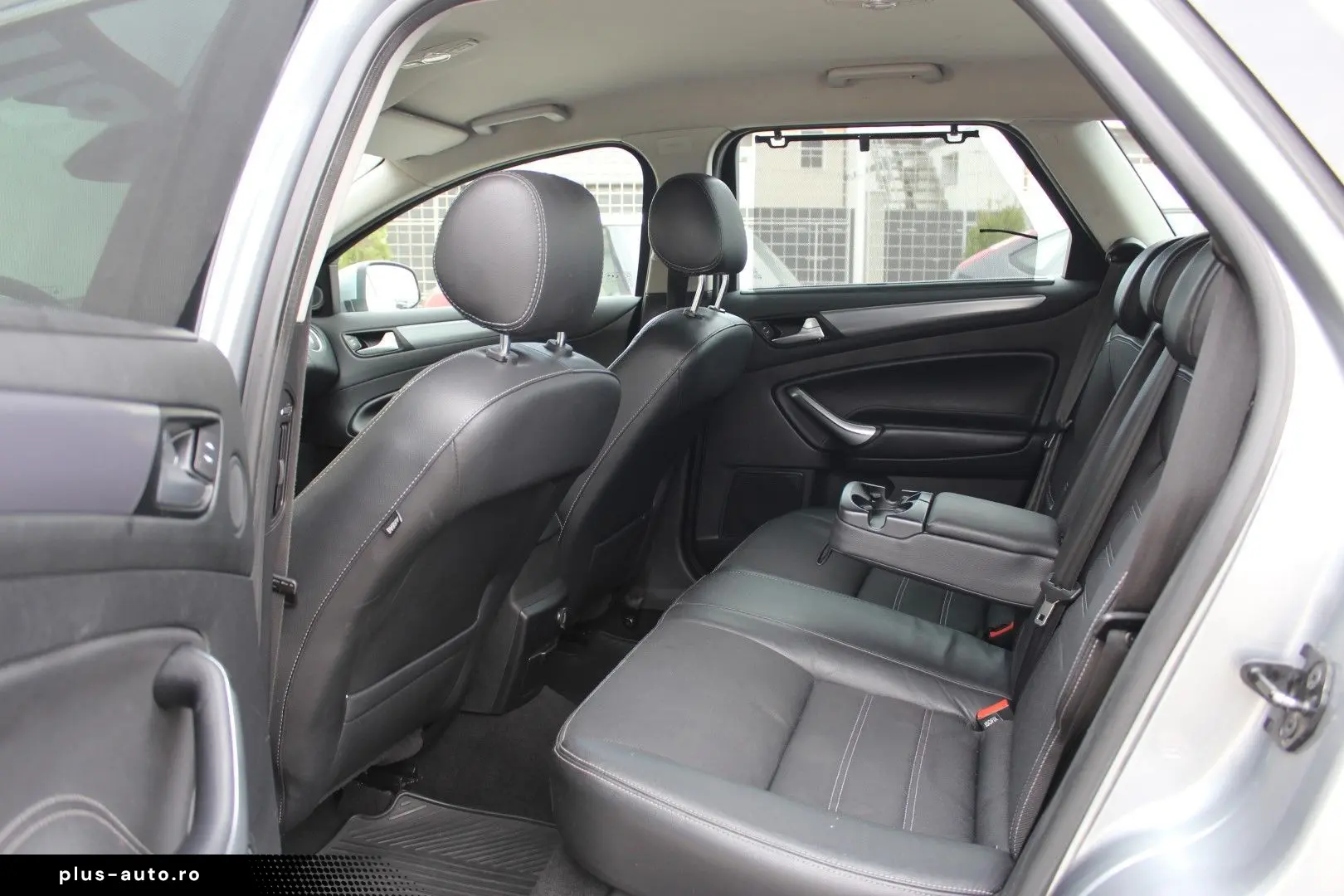 Ford Mondeo 2.0 TDCi 140CP Automata 2011 Euro 5