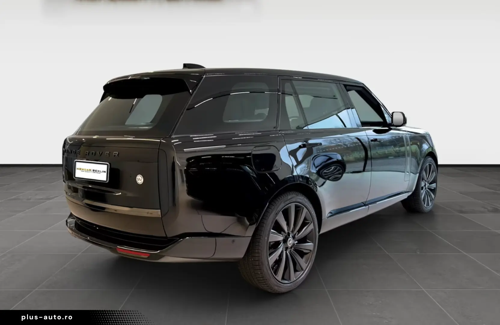 Range Rover SV P615 LWB