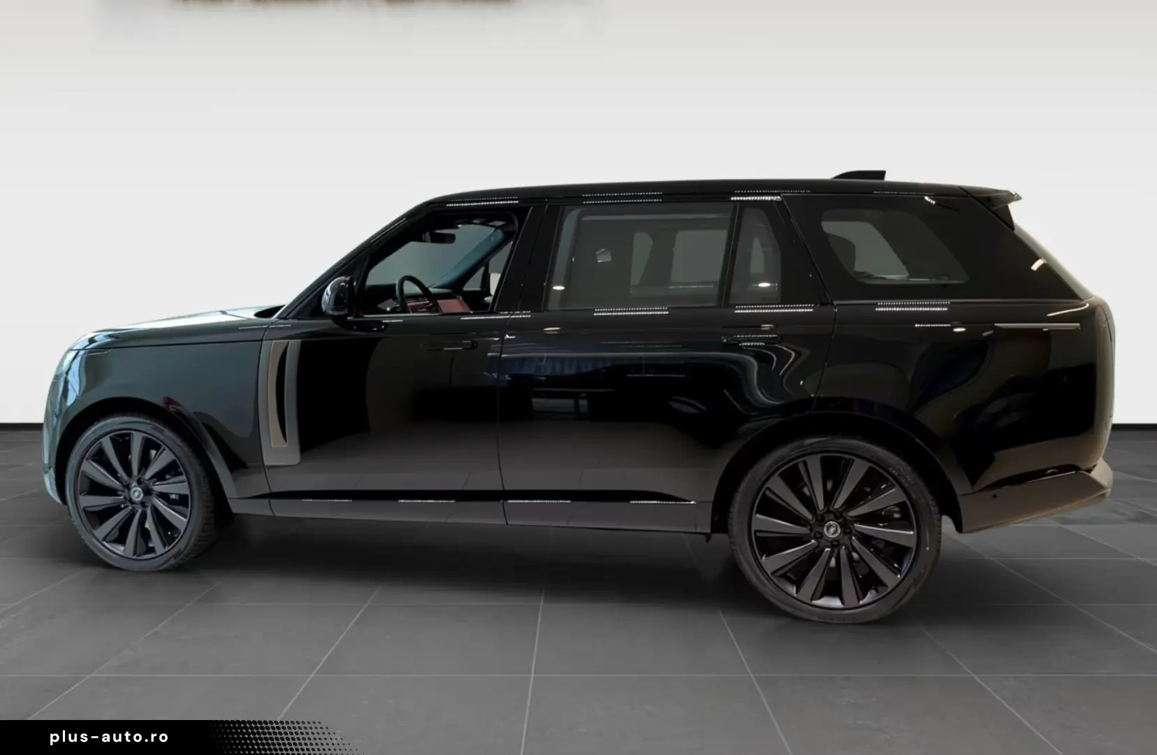 Range Rover SV P615 LWB