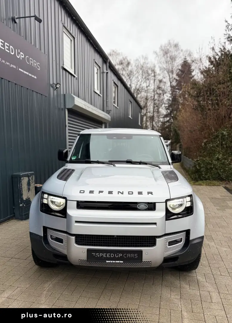 LAND ROVER Defender 110 S Black Gloss