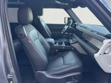 Land Rover Defender 90 D200 AWD X-DYNAMIC