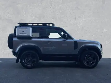 Land Rover Defender 90 D200 AWD X-DYNAMIC
