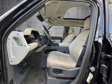 LAND ROVER Defender 110 P400 XS Edition