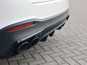 MERCEDES-BENZ GLE 53 AMG 4Matic   Rot Design - AHK - Pano