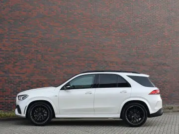 MERCEDES-BENZ GLE 53 AMG 4Matic   Rot Design - AHK - Pano