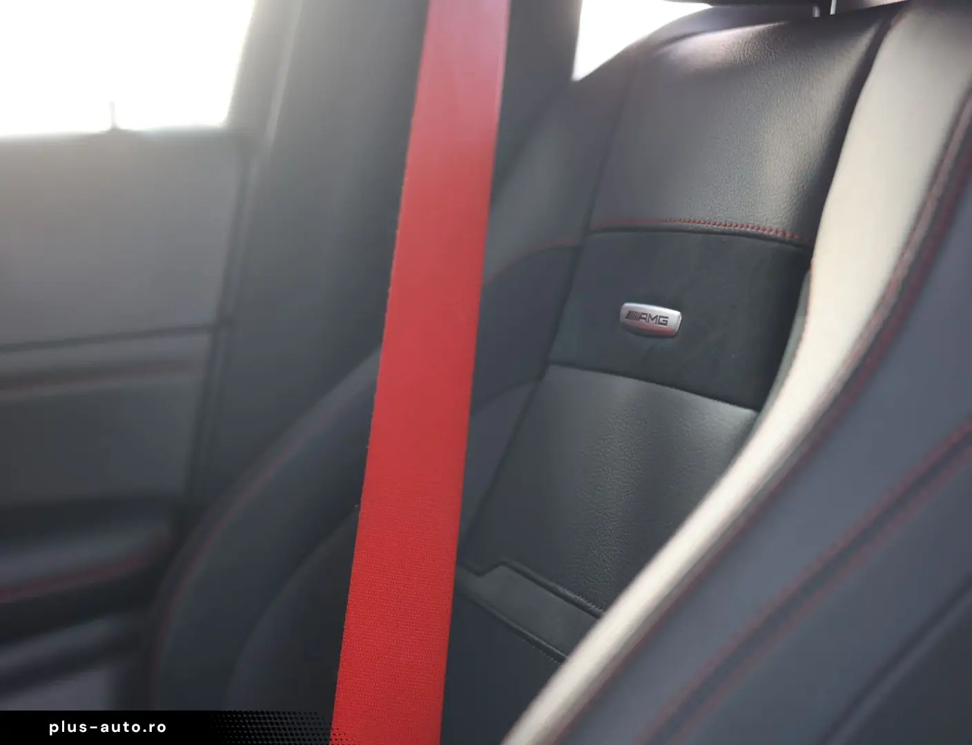 MERCEDES-BENZ GLE 53 AMG 4Matic   Rot Design - AHK - Pano