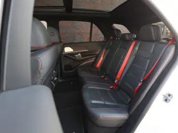 MERCEDES-BENZ GLE 53 AMG 4Matic   Rot Design - AHK - Pano