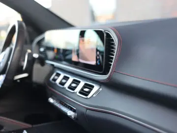 MERCEDES-BENZ GLE 53 AMG 4Matic   Rot Design - AHK - Pano