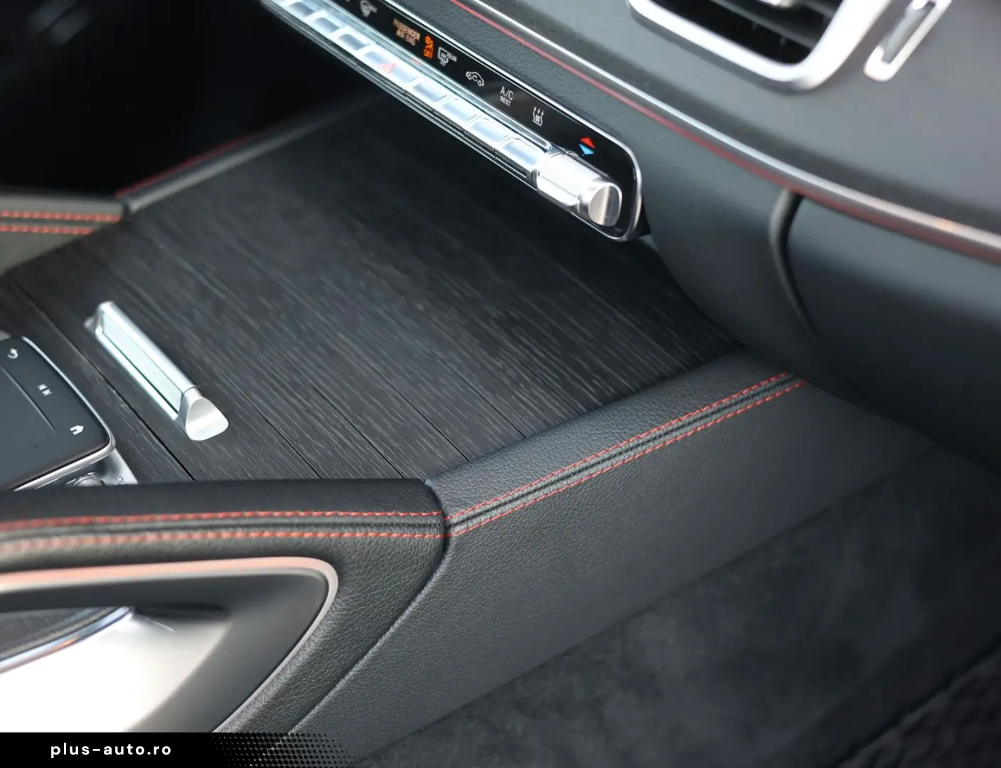 MERCEDES-BENZ GLE 53 AMG 4Matic   Rot Design - AHK - Pano