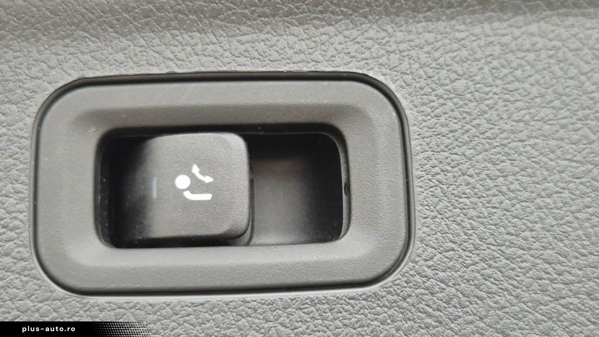 MERCEDES-BENZ GLE63 S AMG 4M Pano AHK Burmester Massage Luft