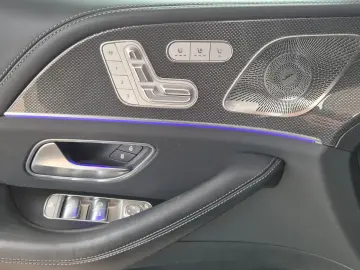 MERCEDES-BENZ GLE63 S AMG 4M Pano AHK Burmester Massage Luft
