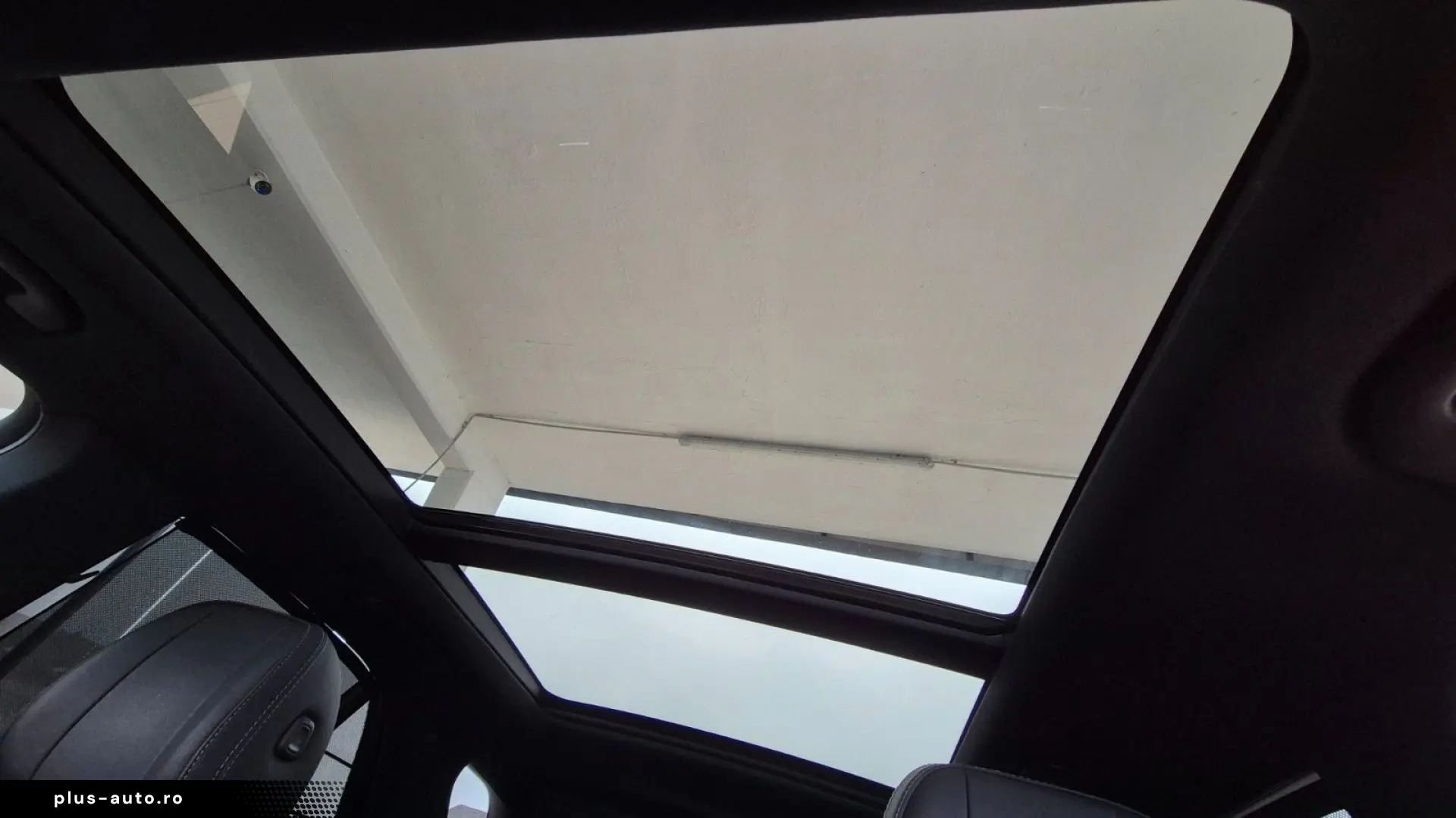 MERCEDES-BENZ GLE63 S AMG 4M Pano AHK Burmester Massage Luft