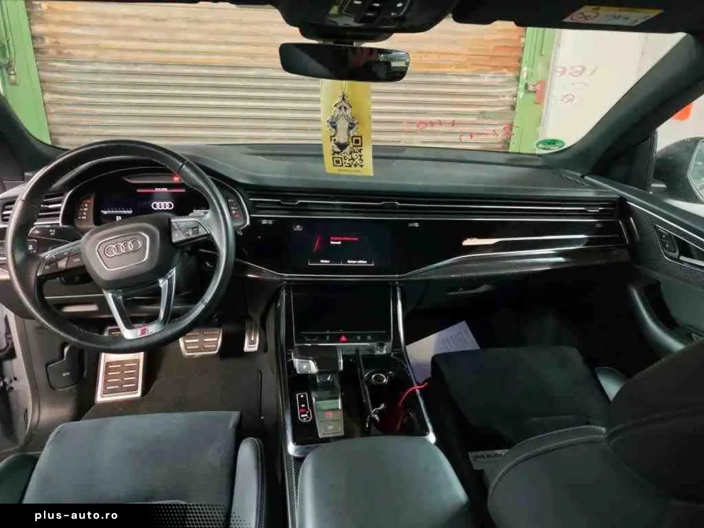 AUDI Q8 55TFSI Comp. S-Line LED PANO KAMERA CARBON VC