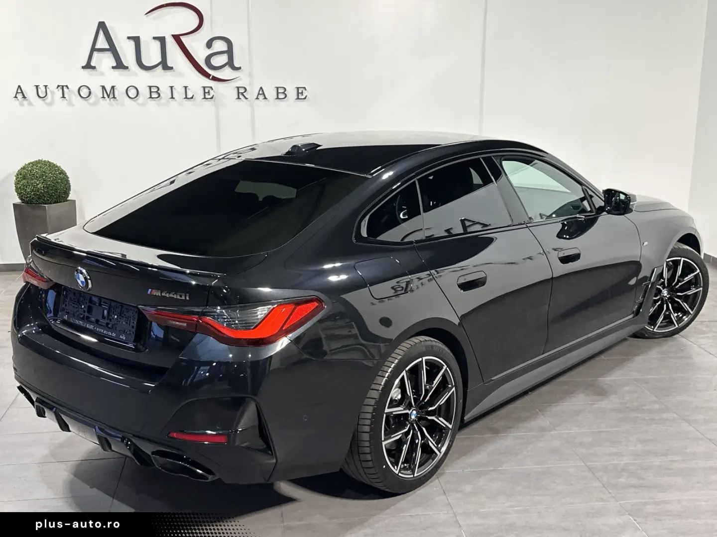 BMW M440i Gran Coupé xDrive NAV LED HEAD-UP AHK 19ZO