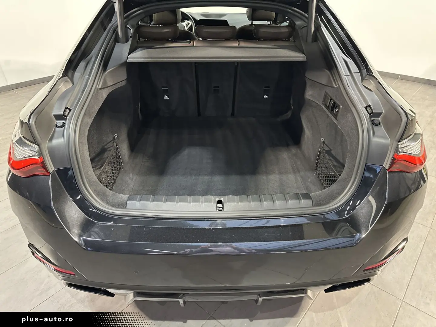 BMW M440i Gran Coupé xDrive NAV LED HEAD-UP AHK 19ZO