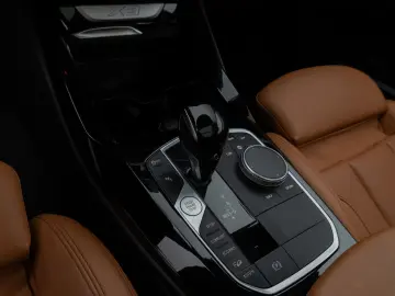 BMW X3 xD30i M Sport Panorama Kamera DAB HiFi Alarm