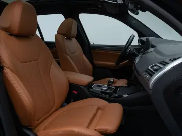 BMW X3 xD30i M Sport Panorama Kamera DAB HiFi Alarm