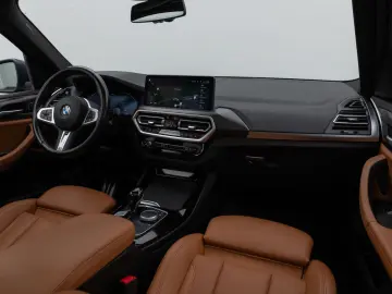 BMW X3 xD30i M Sport Panorama Kamera DAB HiFi Alarm