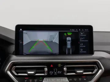 BMW X3 xD30i M Sport Panorama Kamera DAB HiFi Alarm