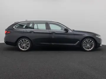 BMW 540i xD LuxuryLine Panorama H K DAB HUD Laser19
