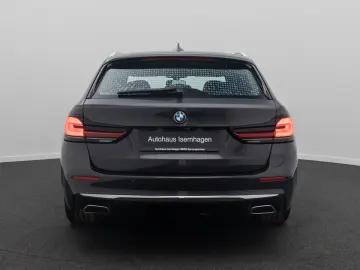 BMW 540i xD LuxuryLine Panorama H K DAB HUD Laser19
