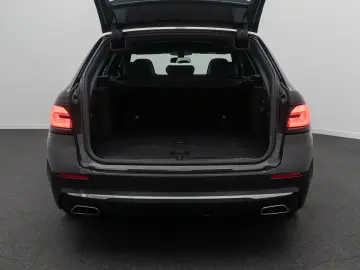 BMW 540i xD LuxuryLine Panorama H K DAB HUD Laser19