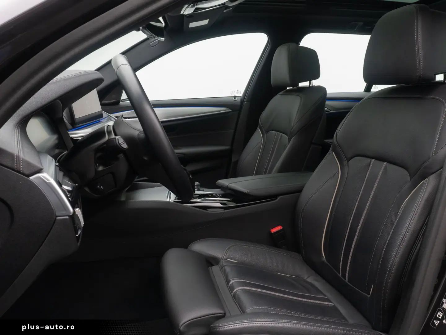 BMW 540i xD LuxuryLine Panorama H K DAB HUD Laser19