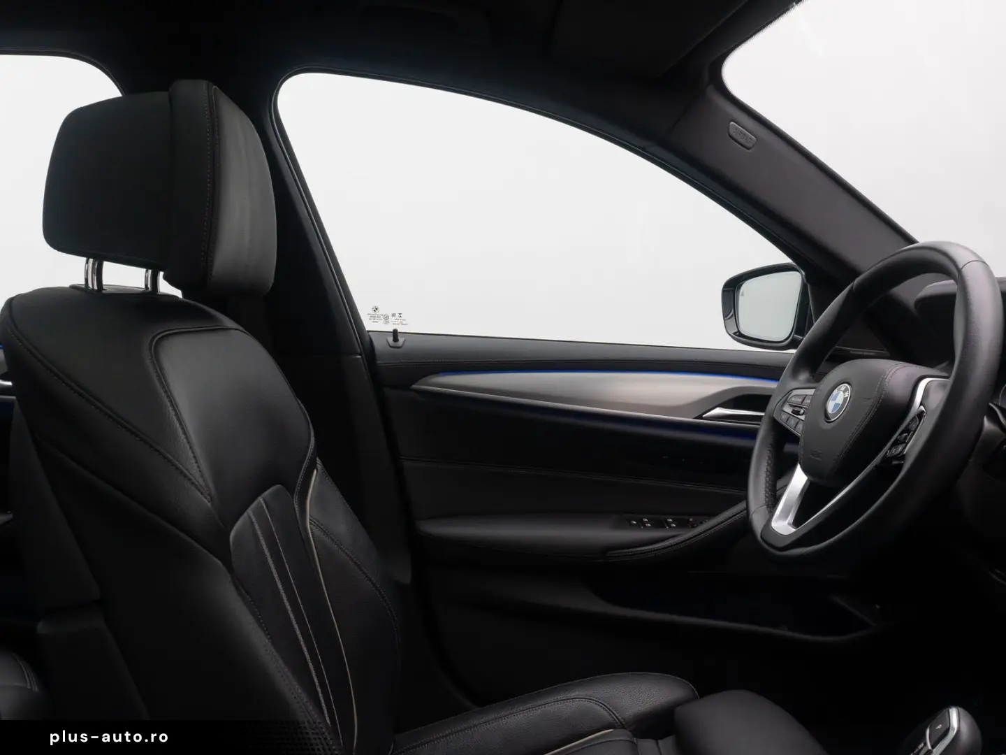 BMW 540i xD LuxuryLine Panorama H K DAB HUD Laser19