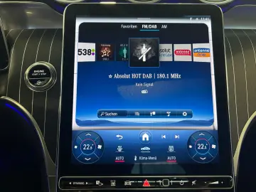 MERCEDES-BENZ GLC 300 4M AMG Night -Airmatic-HUD-Pano-Memory