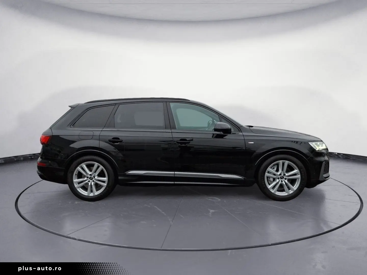AUDI Q7 55 TFSI quattro S line