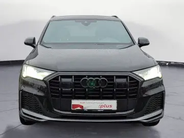 AUDI Q7 55 TFSI quattro S line