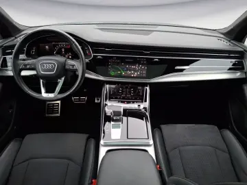 AUDI Q7 55 TFSI quattro S line