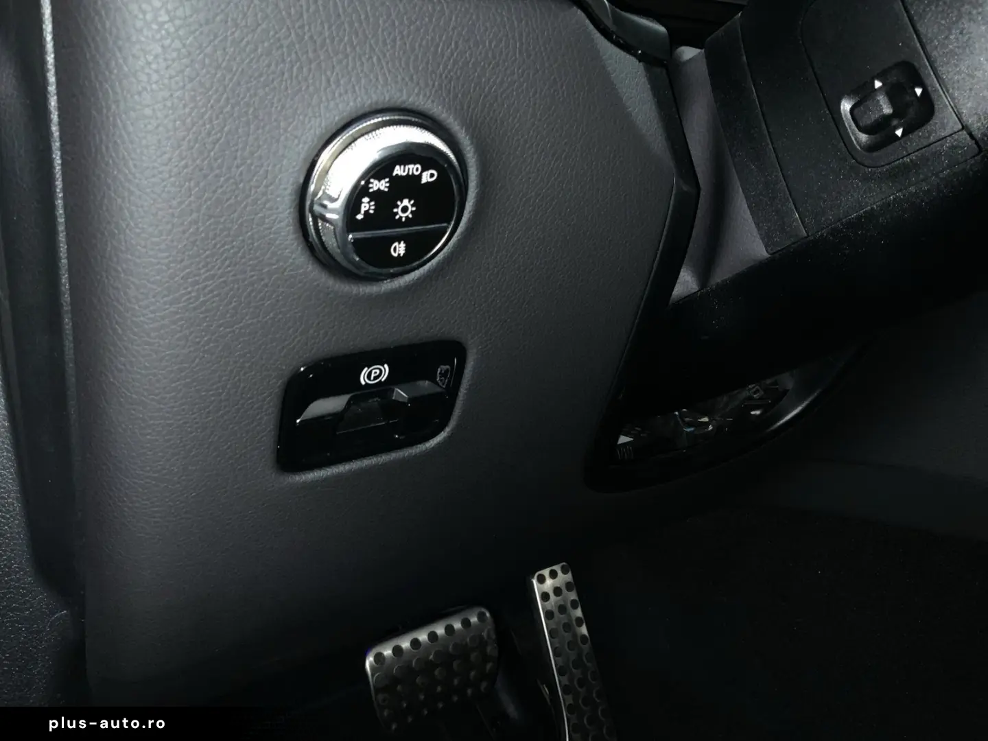 MERCEDES-BENZ GLC 300 d AMG Line 4Matic