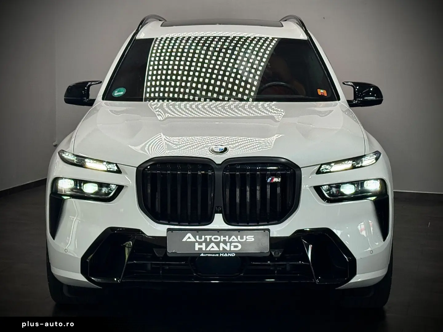 BMW X7 M60i ICONIC GLOW 7-SITZER INDIV. ACC PANO 1Hd