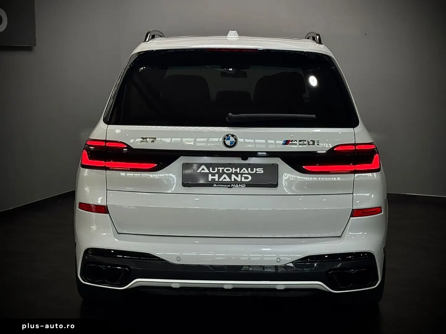 BMW X7 M60i ICONIC GLOW 7-SITZER INDIV. ACC PANO 1Hd