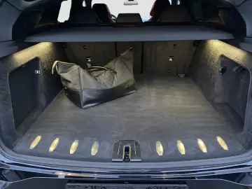 BMW XM Label    M DriversPack. B&W Individual