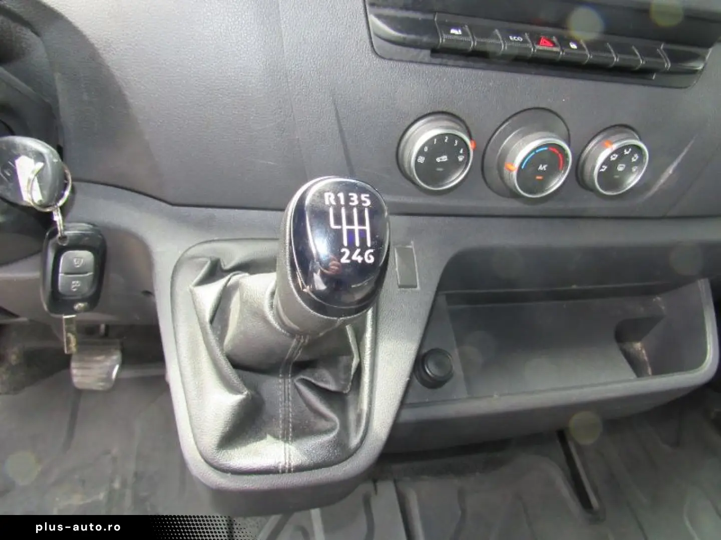 RENAULT MASTER 2.3 Blue dCi 135CP Tractiune L3H2