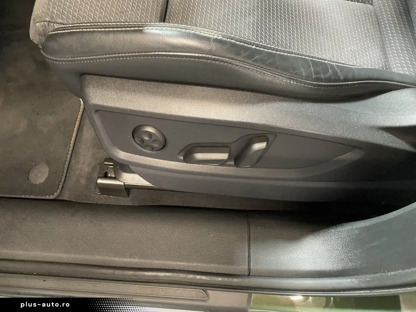 AUDI SQ5 3.0 TDI quattro MHEV S-line AUT Navi Sportp.