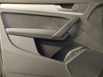 AUDI SQ5 TDI tiptronic LED PDC DAB Tempomat