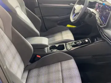 Volkswagen Golf 1 5l eHybrid DSG GTE