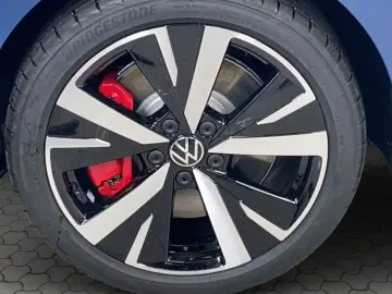 Volkswagen Golf 1 5l eHybrid DSG GTE