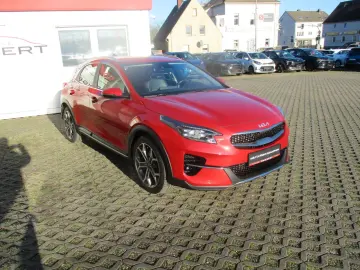 KIA XCeed 1.5 DCT Spirit  Totwinkel ACC Spurhalt Nav