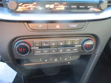 KIA XCeed 1.5 DCT Spirit  Totwinkel ACC Spurhalt Nav