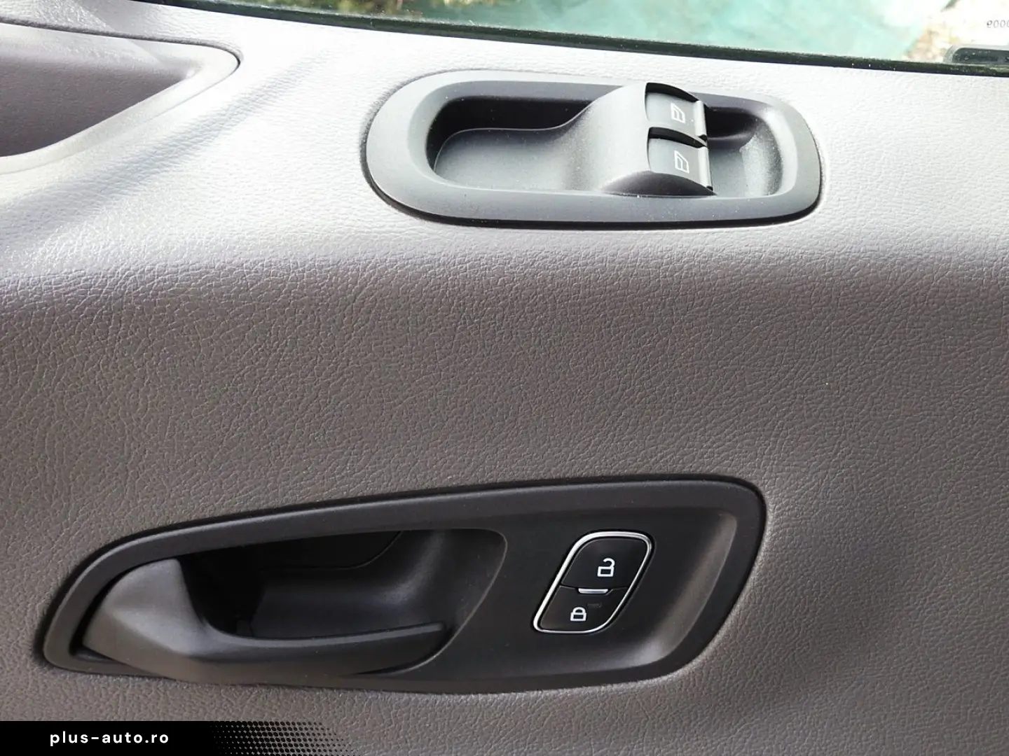 FORD TRANSIT PRITSCHE DOPPELKABINE DOKA 7 SITZE  A C