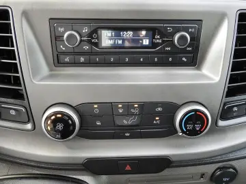 FORD TRANSIT PRITSCHE DOPPELKABINE DOKA 7 SITZE  A C