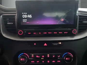 KIA XCeed Spirit Automatik Navi Abstandstempomat Nav