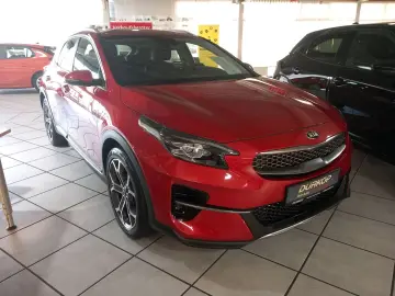 KIA XCeed Spirit Automatik Navi Abstandstempomat Nav