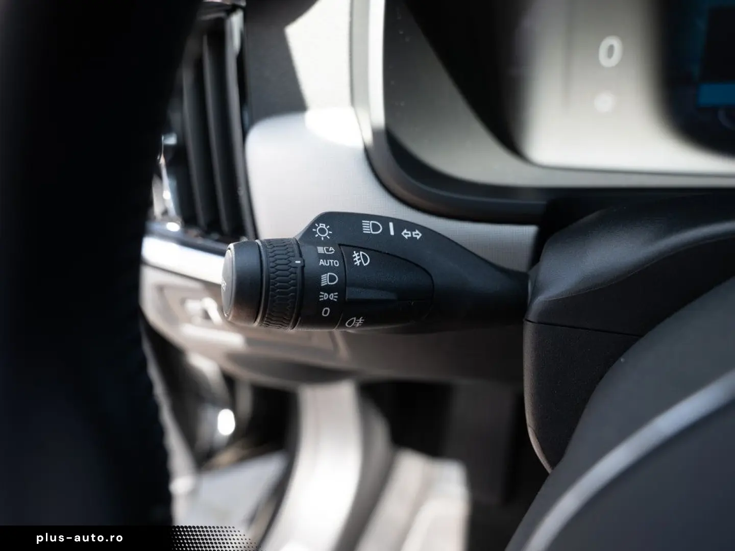 VOLVO V90 Recharge T6 AWD Inscription Expression PANO