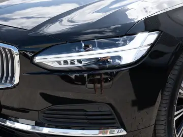 VOLVO V90 Recharge T6 AWD Inscription Expression PANO