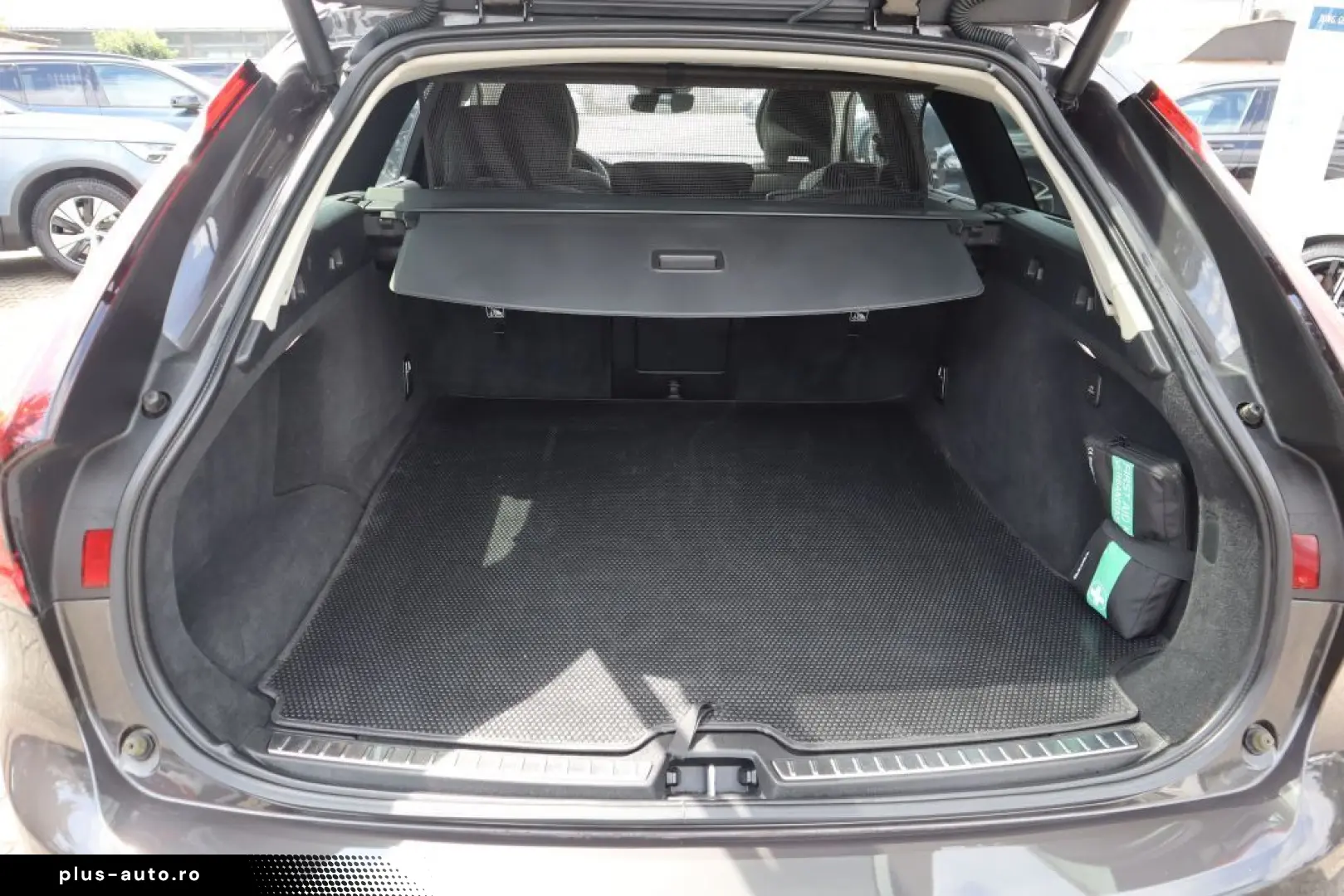 VOLVO V90 T6 Recharge AWD Geartronic Inscription PANO